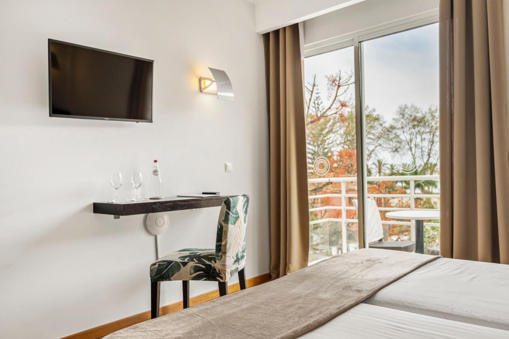 White Waters Hotel Машику Экстерьер фото
